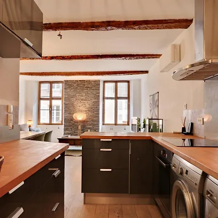 Le St Tropez Apartmán *